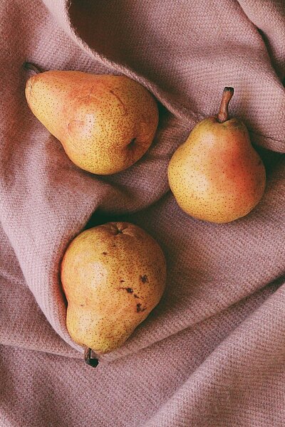 A representation of Pears